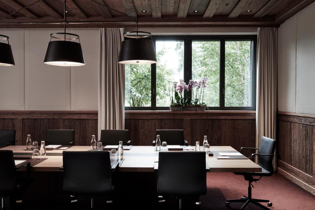 The Alpina Gstaad Hotel Eksteriør billede